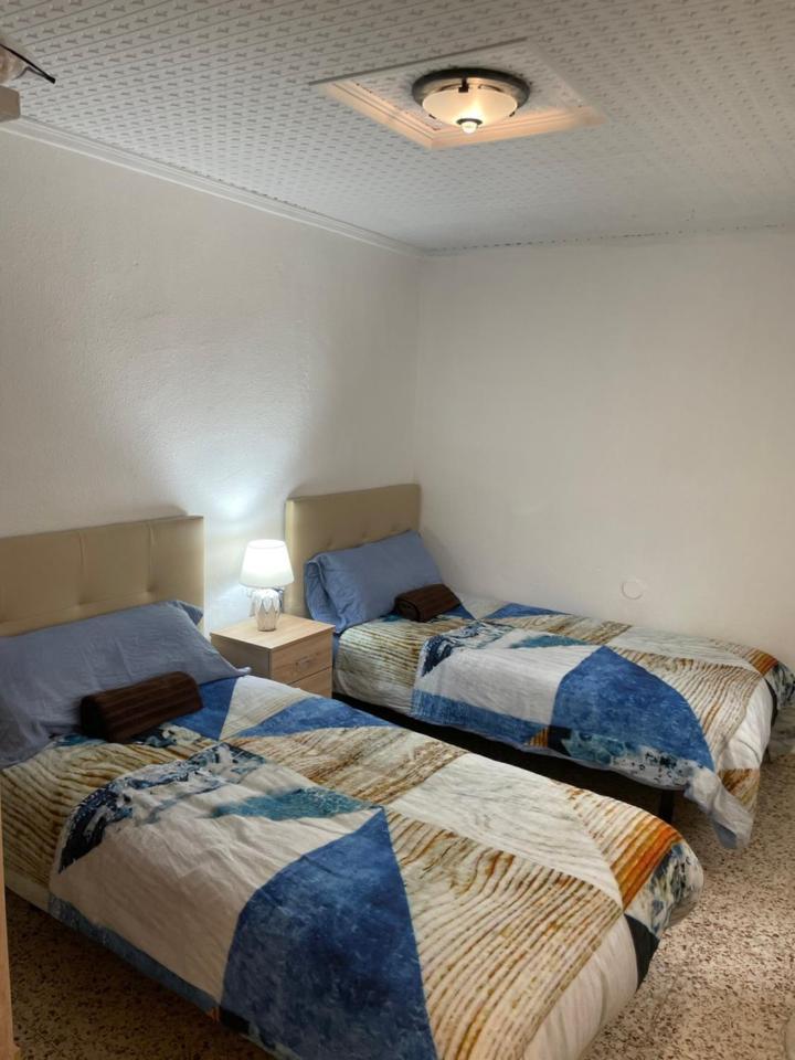 Parra Home Y Garaje, Algemesi Home Dış mekan fotoğraf