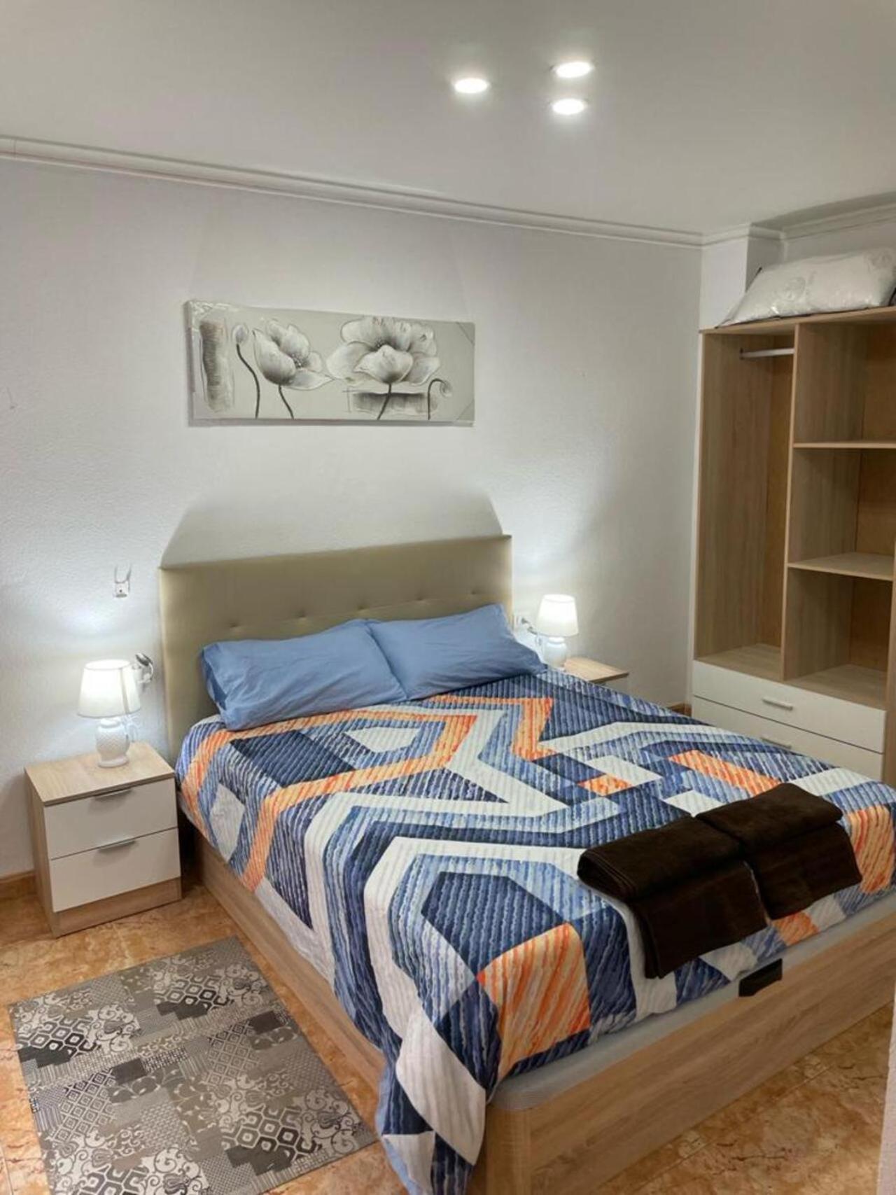 Parra Home Y Garaje, Algemesi Home Dış mekan fotoğraf